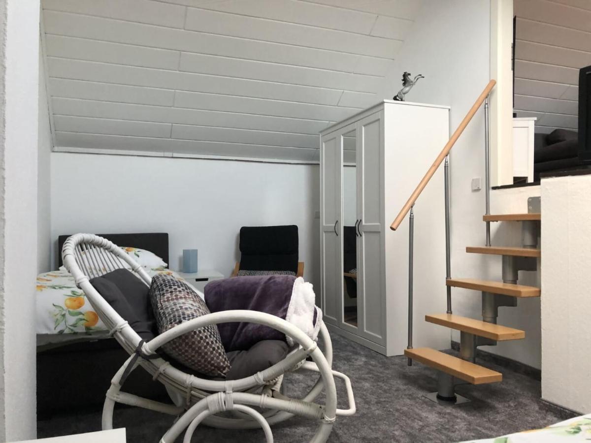 Ferienwohnung Auf Denkmalgeschuetztem Sturmhof Grefrath ภายนอก รูปภาพ