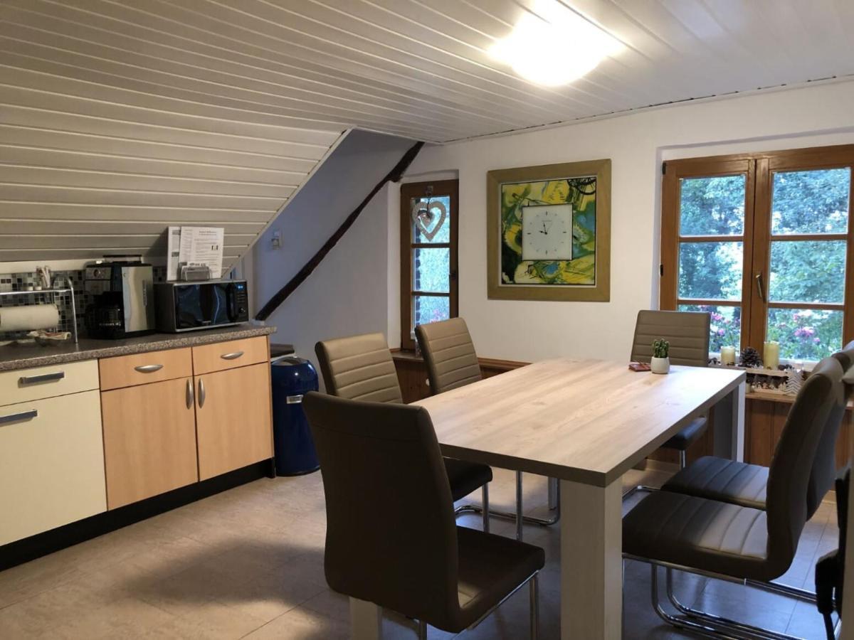 Ferienwohnung Auf Denkmalgeschuetztem Sturmhof Grefrath ภายนอก รูปภาพ